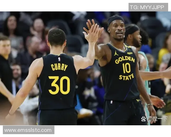 2015年NBA季后赛猛龙与勇士的巅峰对决回顾与精彩瞬间分析