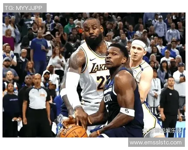 2016年2月28日勇士与雷霆精彩对决原声回顾与赛后分析