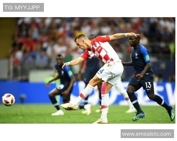 克罗地亚与匈牙利激战正酣比赛结果揭晓引发球迷热议 克罗地亚与匈牙利激战正酣比赛结果揭晓引发球迷热议