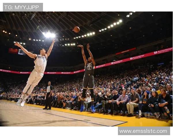 勇士与小牛精彩对决回放全场亮点与关键时刻解析