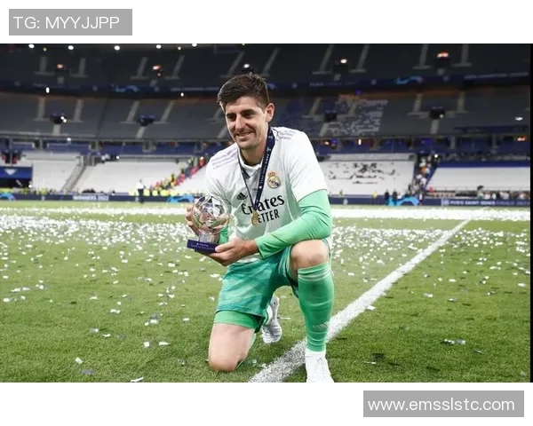 库尔图瓦：守护球门的传奇门将与他在足球世界的辉煌历程